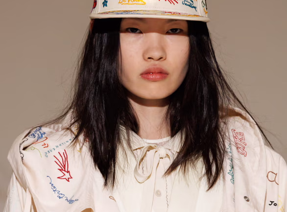 New Era y KENZO presentan una colección exclusiva que conecta el lujo parisino con el streetwear global